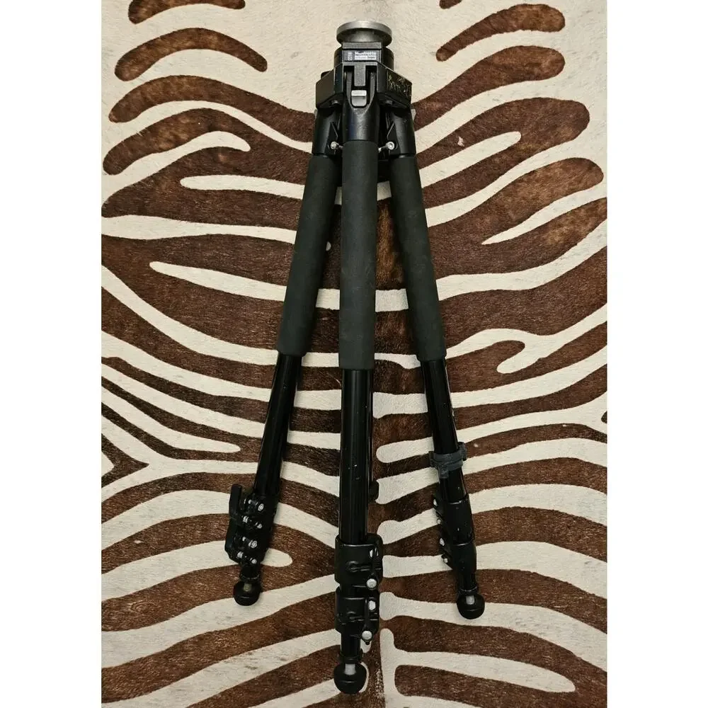 Bogen Manfrotto 3221 w Professional Camera Tripod Made In Italy